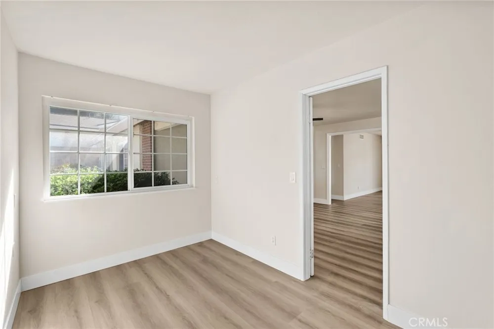 6736 Whitewood Street Simi Valley, CA 93063