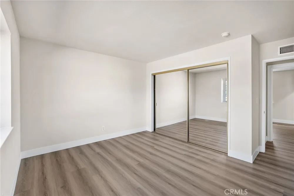 6736 Whitewood Street Simi Valley, CA 93063