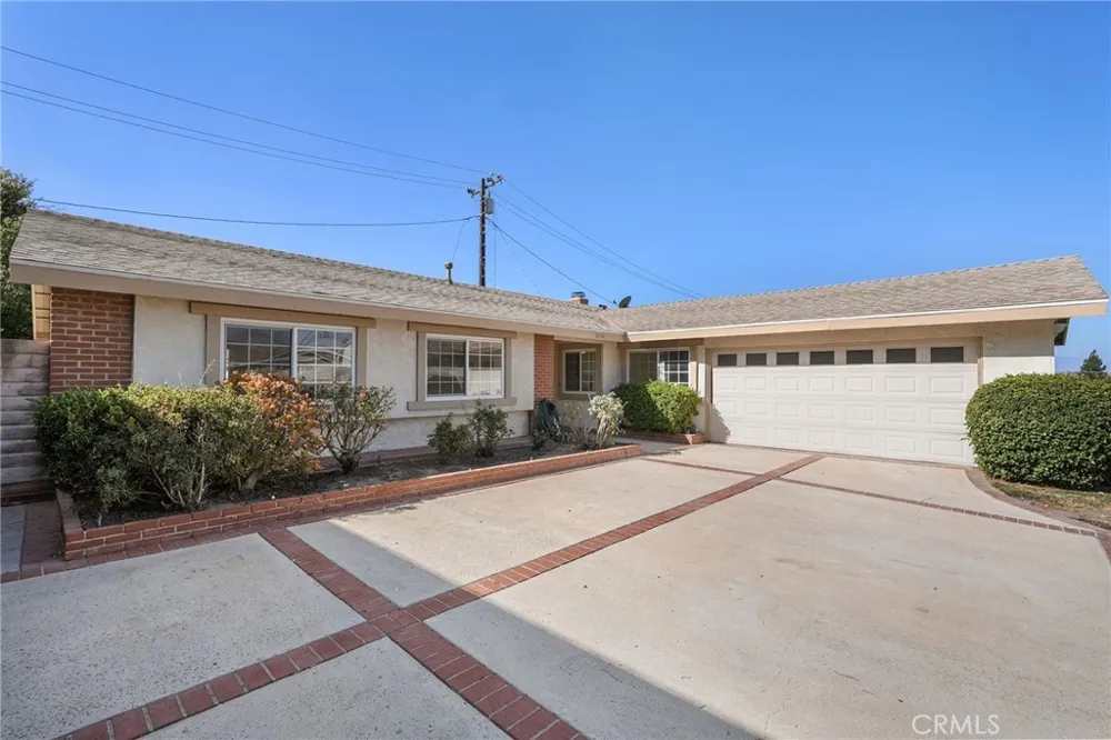 6736 Whitewood Street Simi Valley, CA 93063