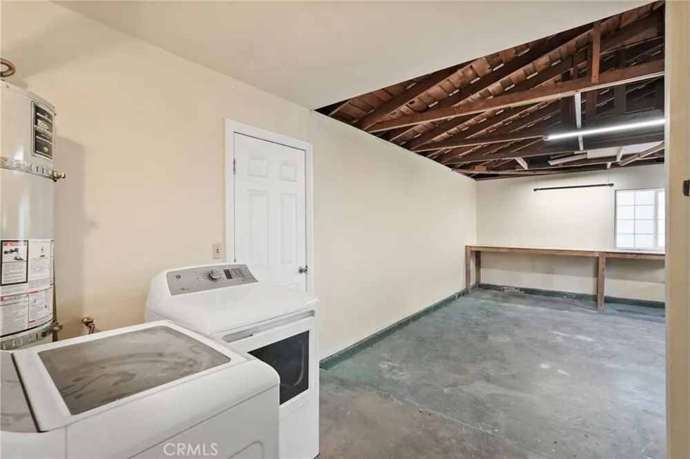 6736 Whitewood Street Simi Valley, CA 93063