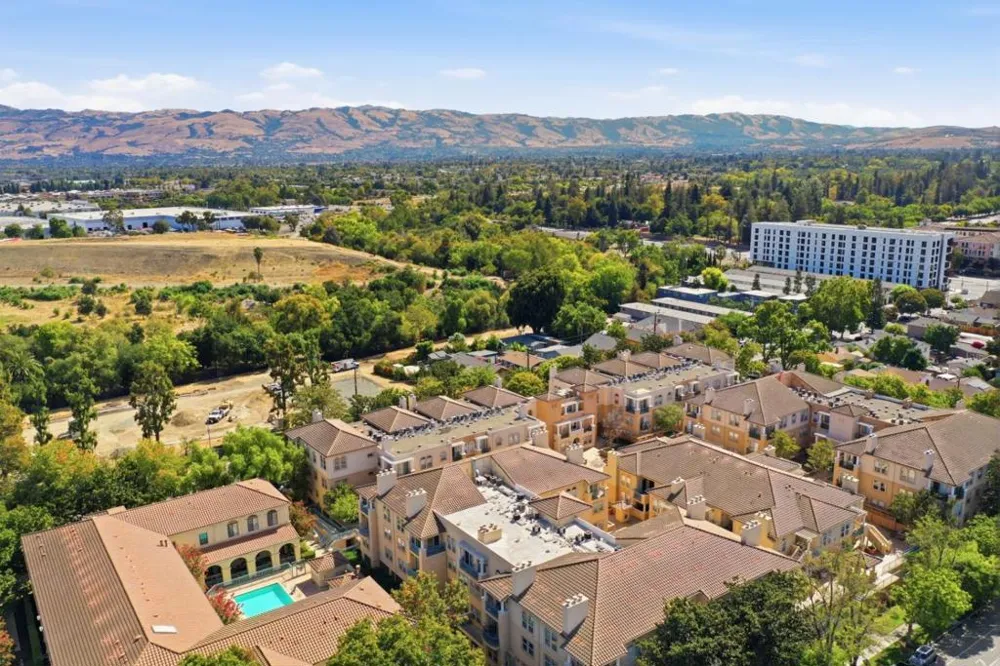 951 S 12th Street #302 San Jose, CA 95112