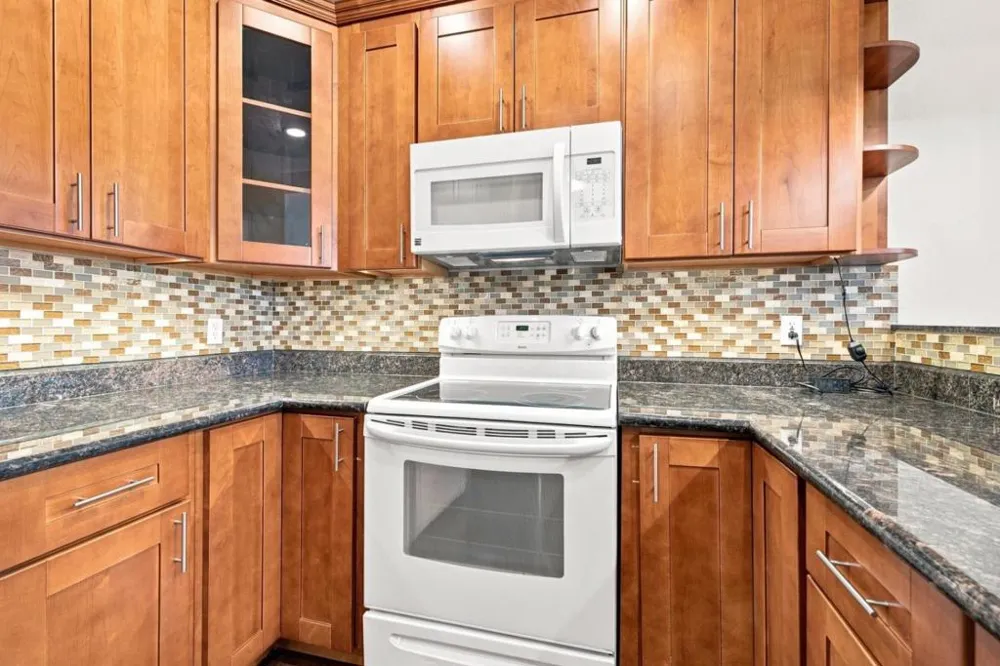 951 S 12th Street #302 San Jose, CA 95112