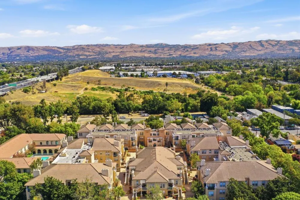 951 S 12th Street #302 San Jose, CA 95112