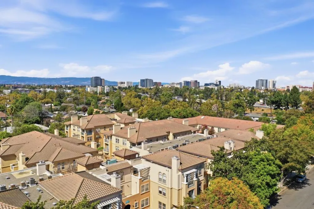 951 S 12th Street #302 San Jose, CA 95112