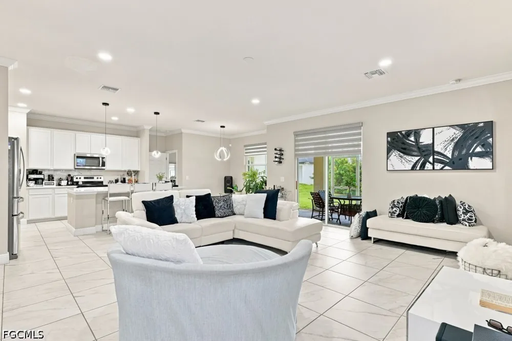 NW 34th Avenue Cape Coral, FL 33993
