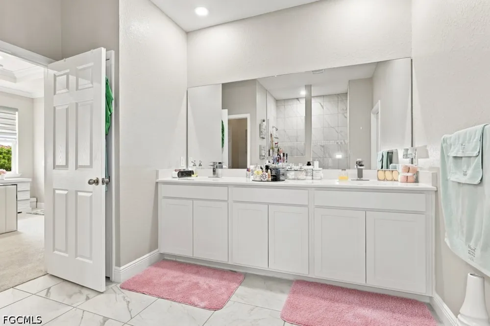 NW 34th Avenue Cape Coral, FL 33993