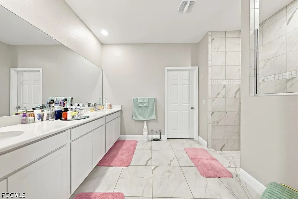 NW 34th Avenue Cape Coral, FL 33993