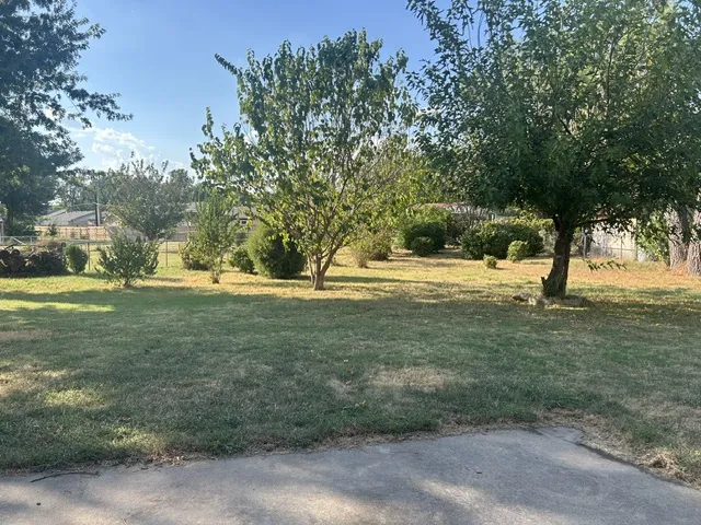 10817 E 26th Place Tulsa, OK 74129