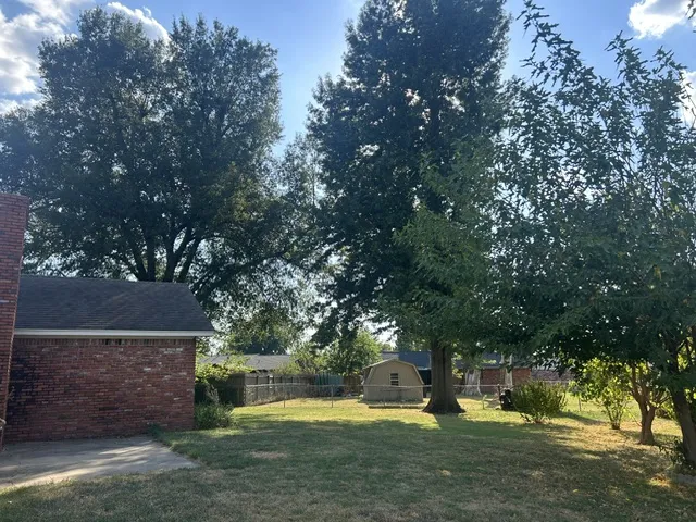 10817 E 26th Place Tulsa, OK 74129