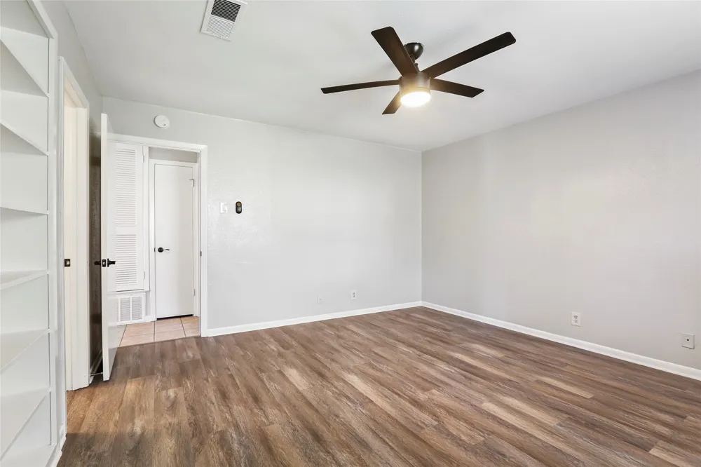 1408 Valleyridge Circle #102 Austin, TX 78704