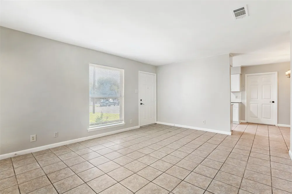 1408 Valleyridge Circle #102 Austin, TX 78704