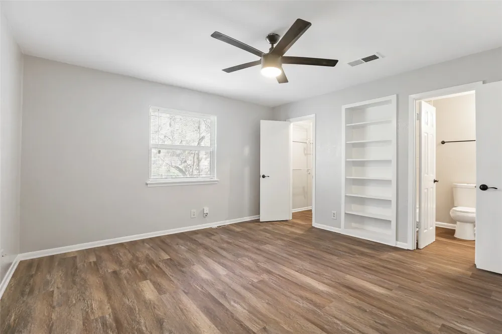 1408 Valleyridge Circle #102 Austin, TX 78704