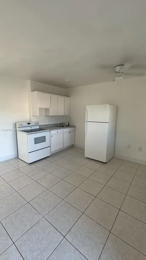 8450 NE Miami Ct #6