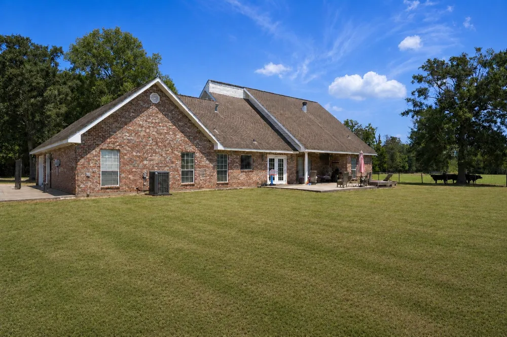 607 Maple Street Oberlin, LA 70638