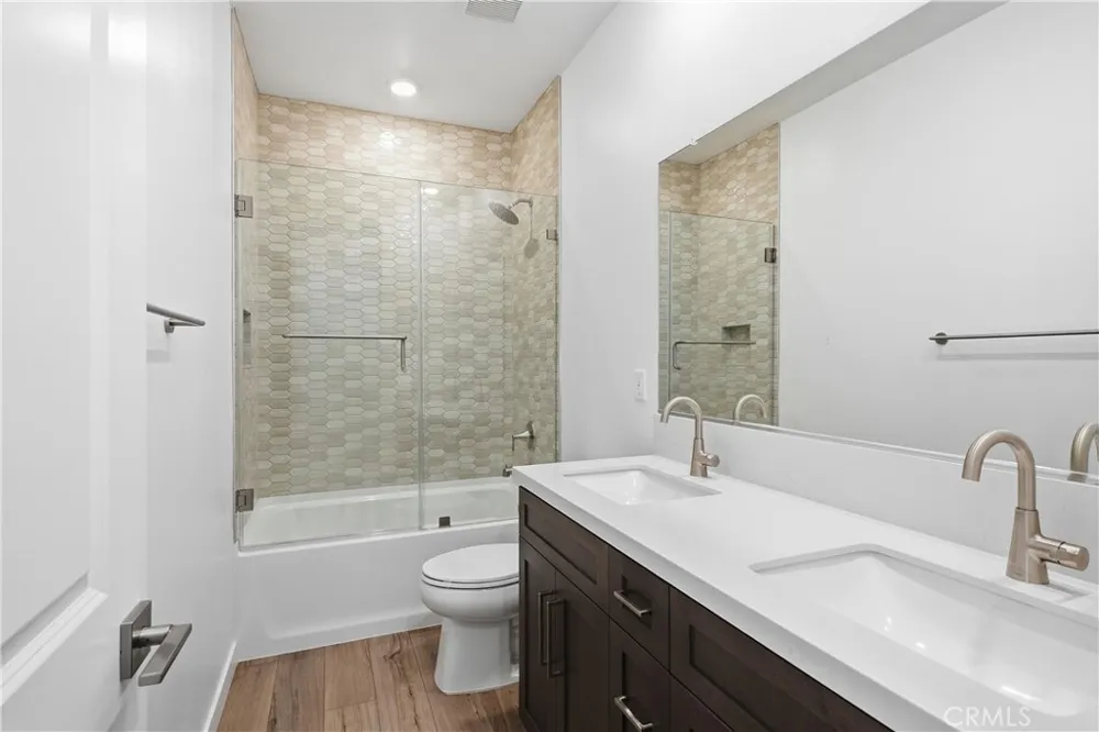 3245 E Avenue J-3 Lancaster, CA 93535