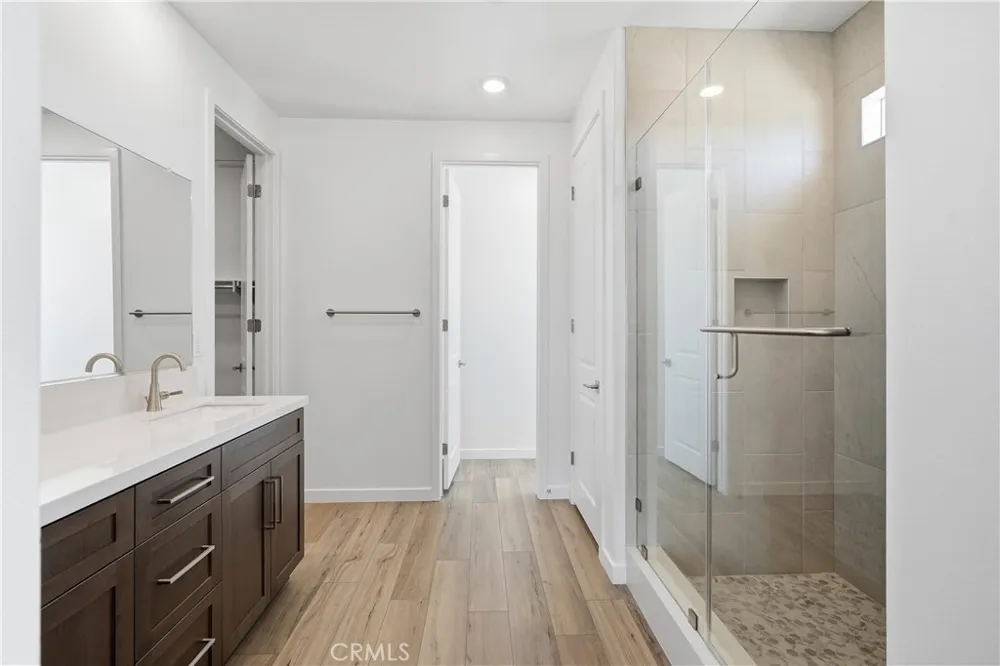3245 E Avenue J-3 Lancaster, CA 93535