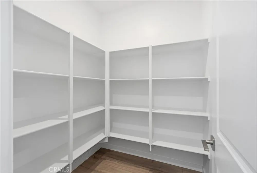 3245 E Avenue J-3 Lancaster, CA 93535