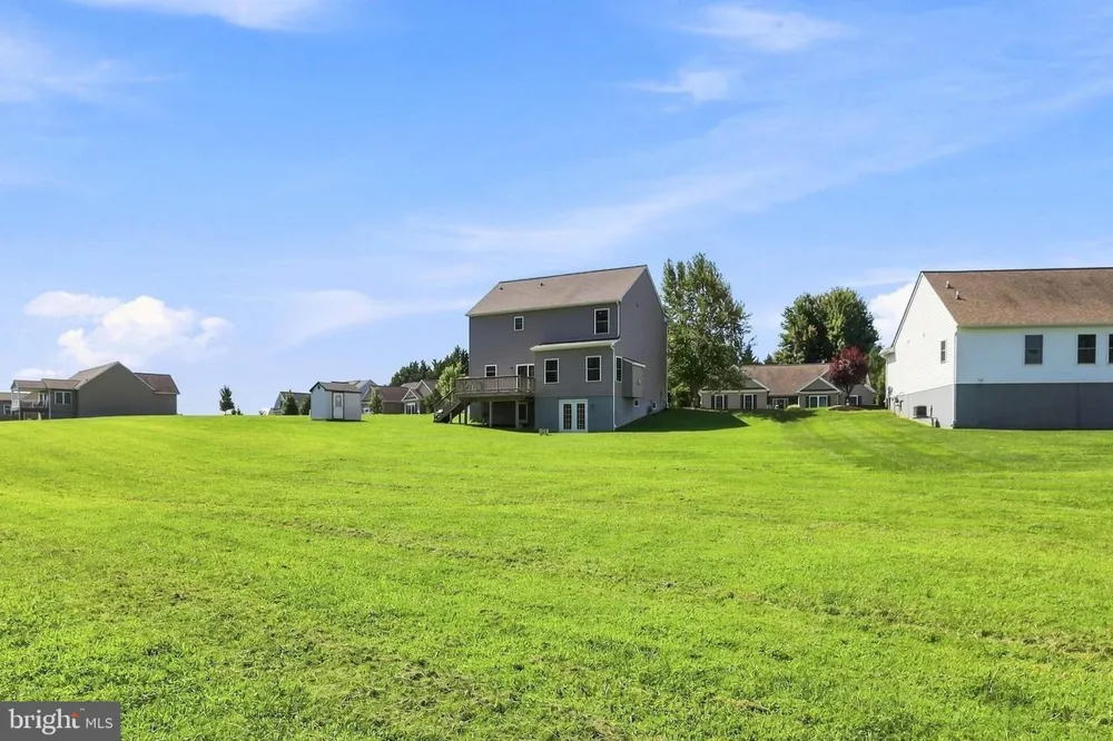 233 ASHLEYS WAY Oxford, PA 19363