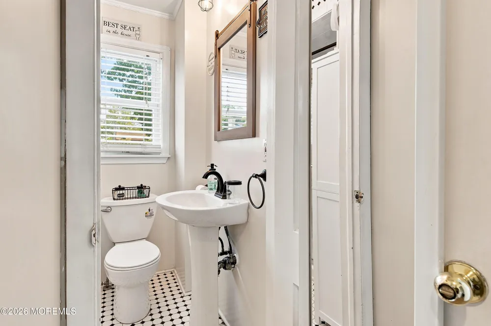 1012 Barton Avenue Point Pleasant, NJ 08742
