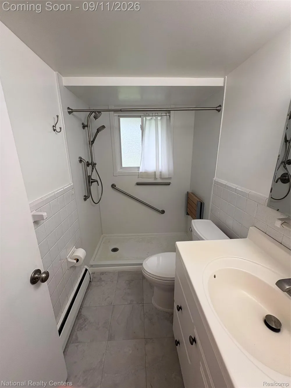 26945 W Milford Road W #3 Lyon Charter Township, MI 48178