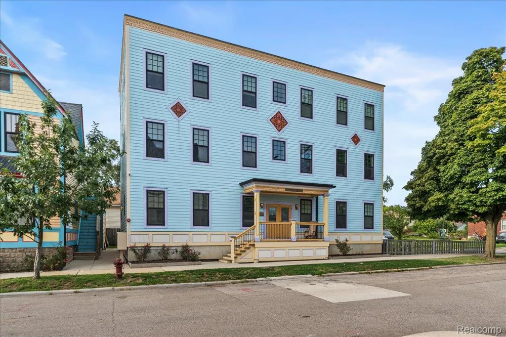 1786 W Willis Street #1 Detroit City, MI 48206