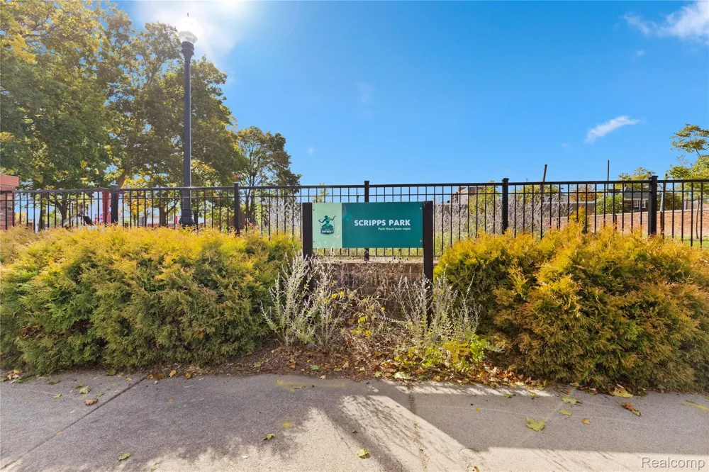 1786 W Willis Street #1 Detroit City, MI 48206