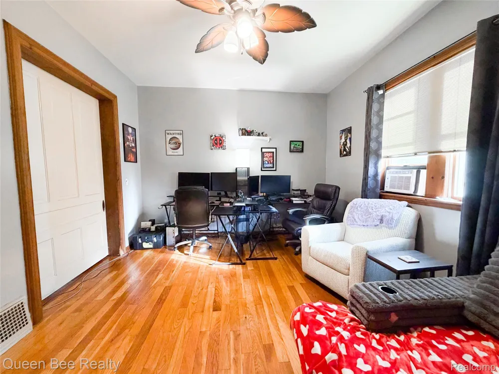 320 W Bush Street Caro City, MI 48723