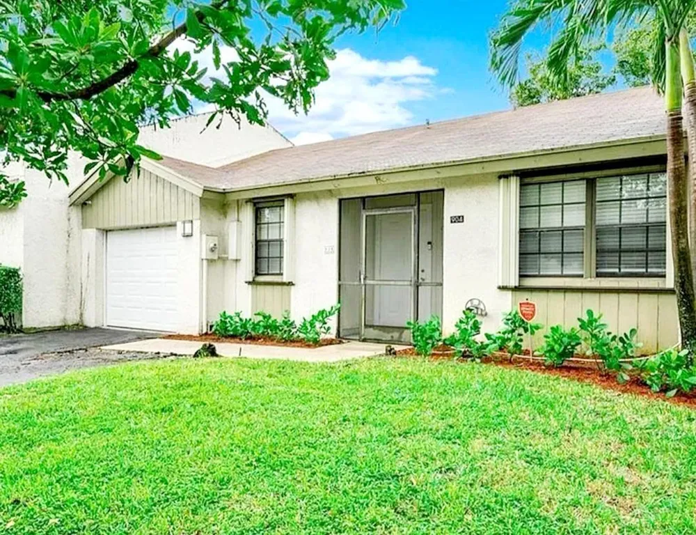 904 NW 50TH COURT Deerfield Beach, FL 33064