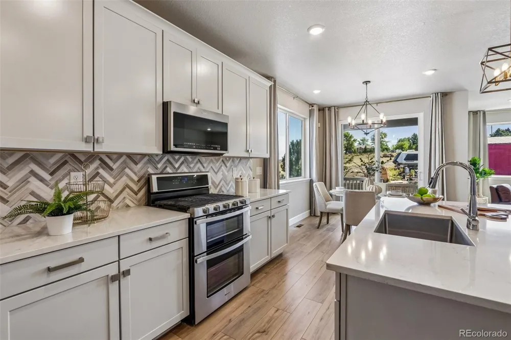 18374 Grosbeak Place Parker, CO 80134