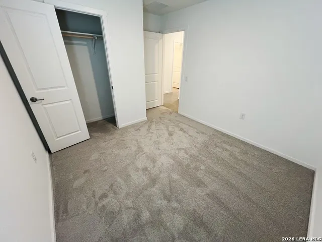 5819 REPEATING WAY Von Ormy, TX 78073