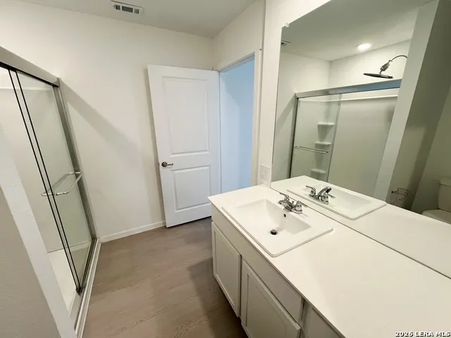 5819 REPEATING WAY Von Ormy, TX 78073