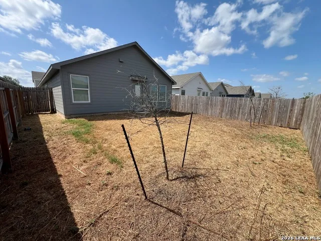 5819 REPEATING WAY Von Ormy, TX 78073