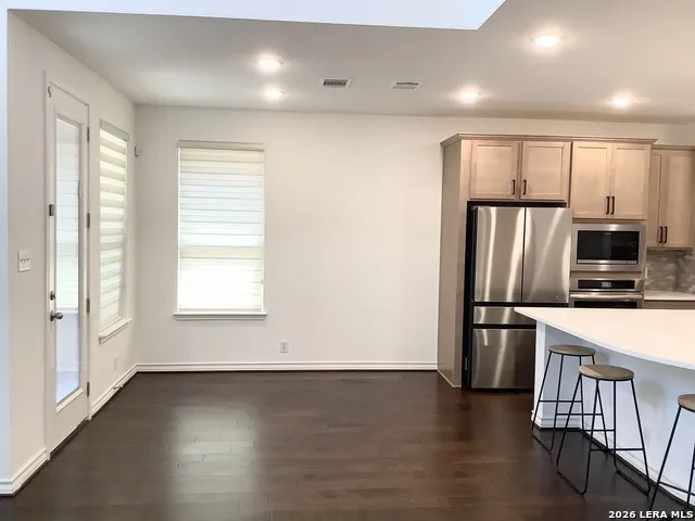 1620 Buckner Pl San Antonio, TX 78253