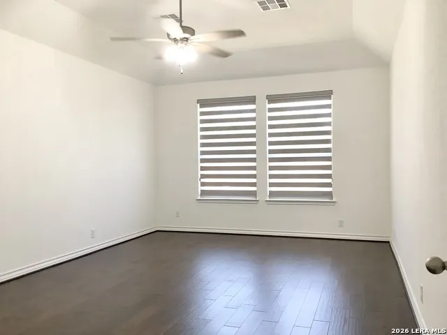 1620 Buckner Pl San Antonio, TX 78253