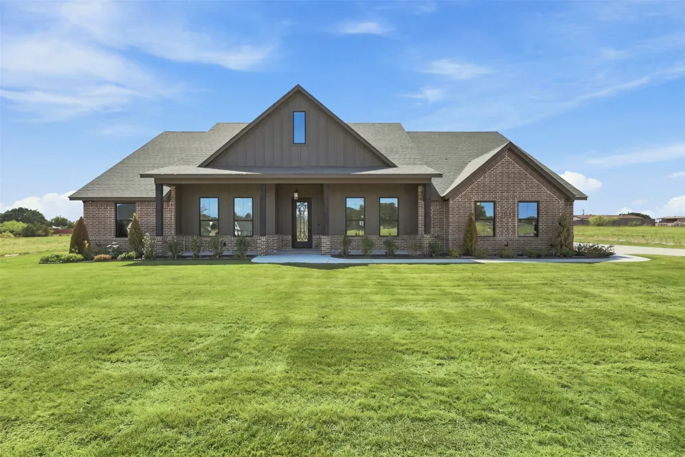 3155 Infinity Drive Weatherford, TX 76087