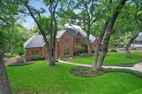 731 Creekwood Drive