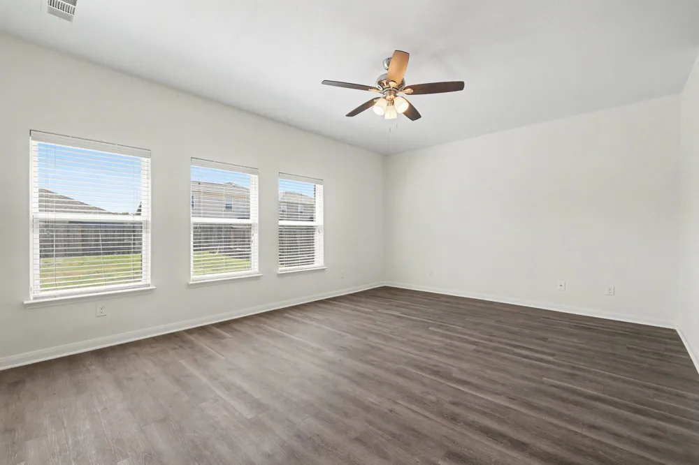1623 Park Trails Boulevard Princeton, TX 75407