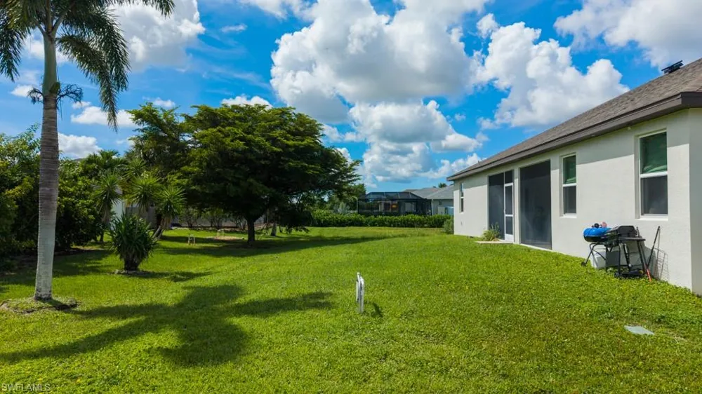 1029 NW 34th Avenue Cape Coral, FL 33993