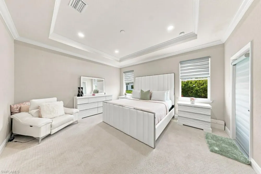 1029 NW 34th Avenue Cape Coral, FL 33993