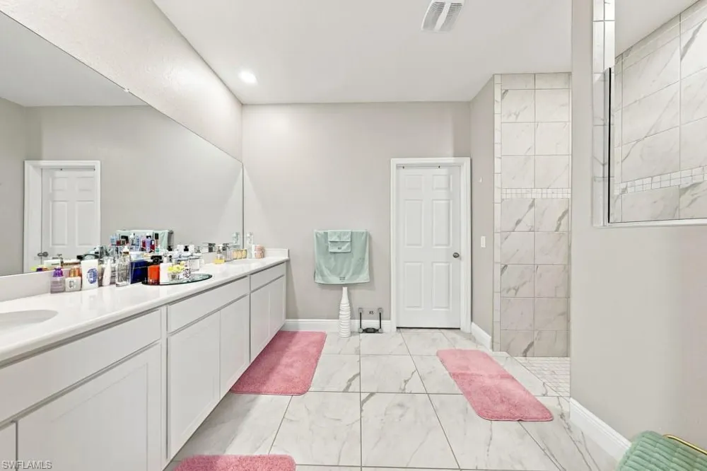 1029 NW 34th Avenue Cape Coral, FL 33993
