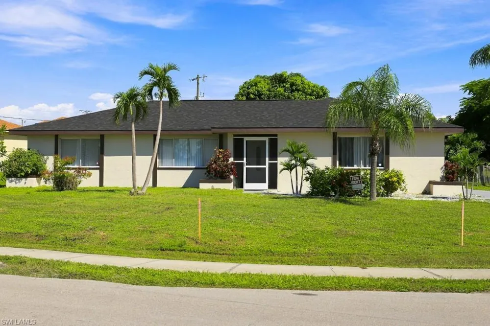 21 SW Trafalgar Parkway Cape Coral, FL 33991