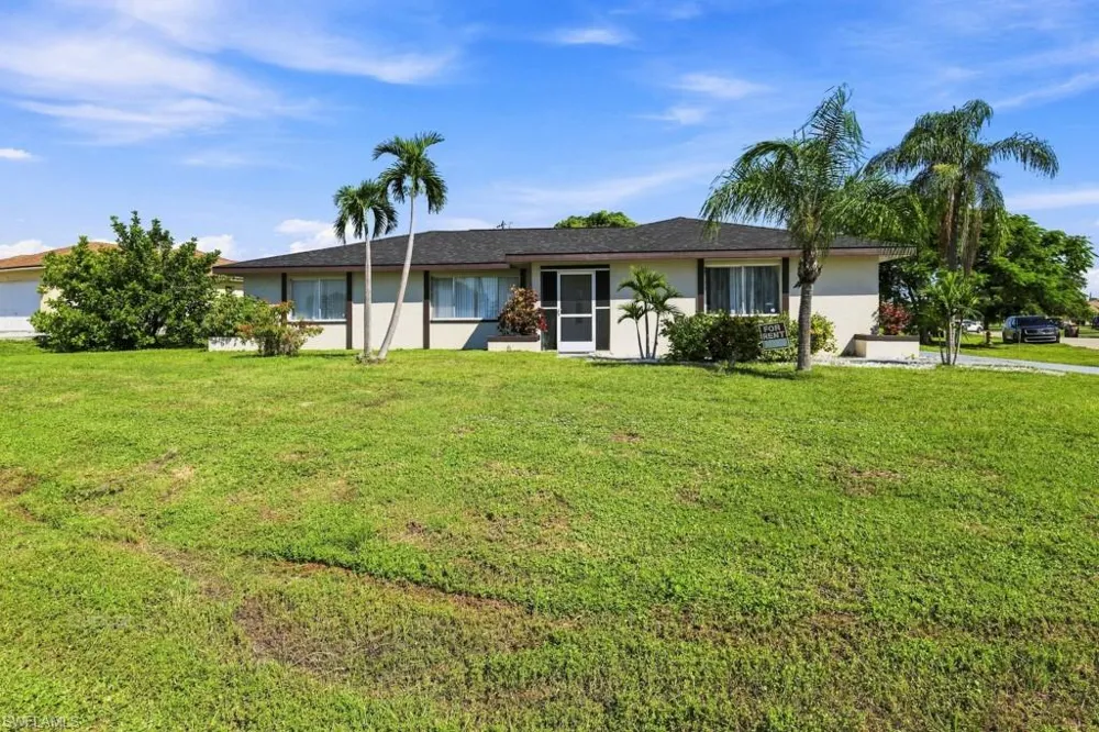 21 SW Trafalgar Parkway Cape Coral, FL 33991