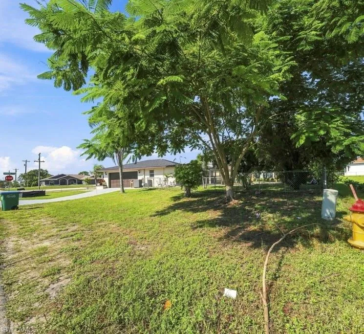 21 SW Trafalgar Parkway Cape Coral, FL 33991