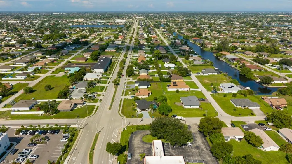 21 SW Trafalgar Parkway Cape Coral, FL 33991