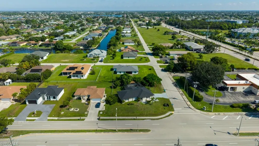 21 SW Trafalgar Parkway Cape Coral, FL 33991