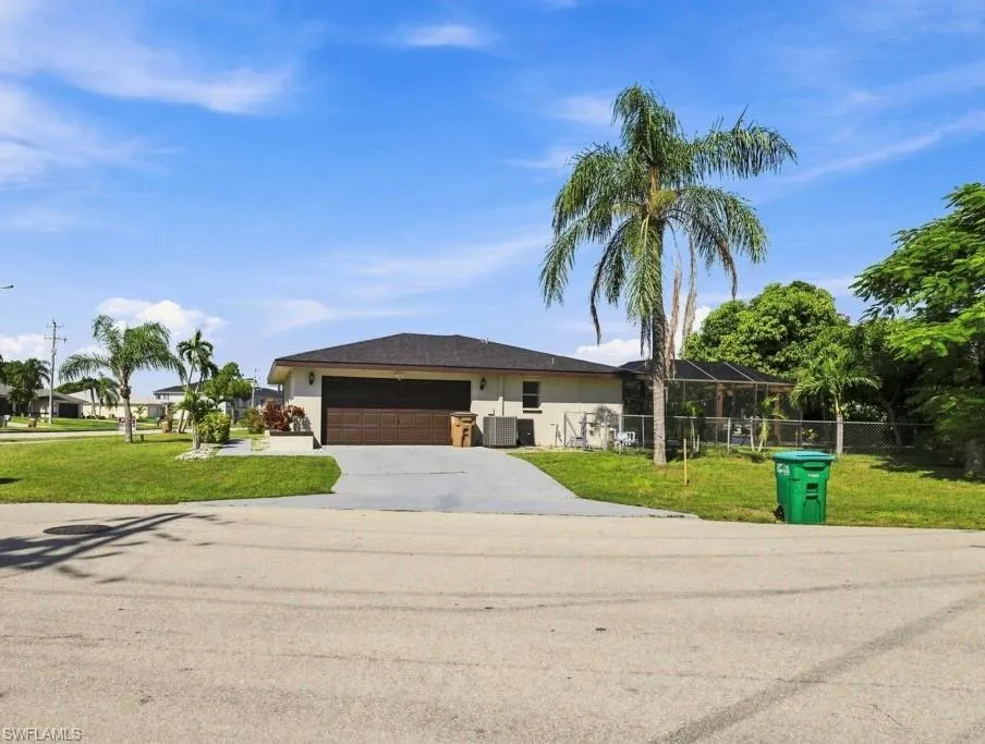 21 SW Trafalgar Parkway Cape Coral, FL 33991