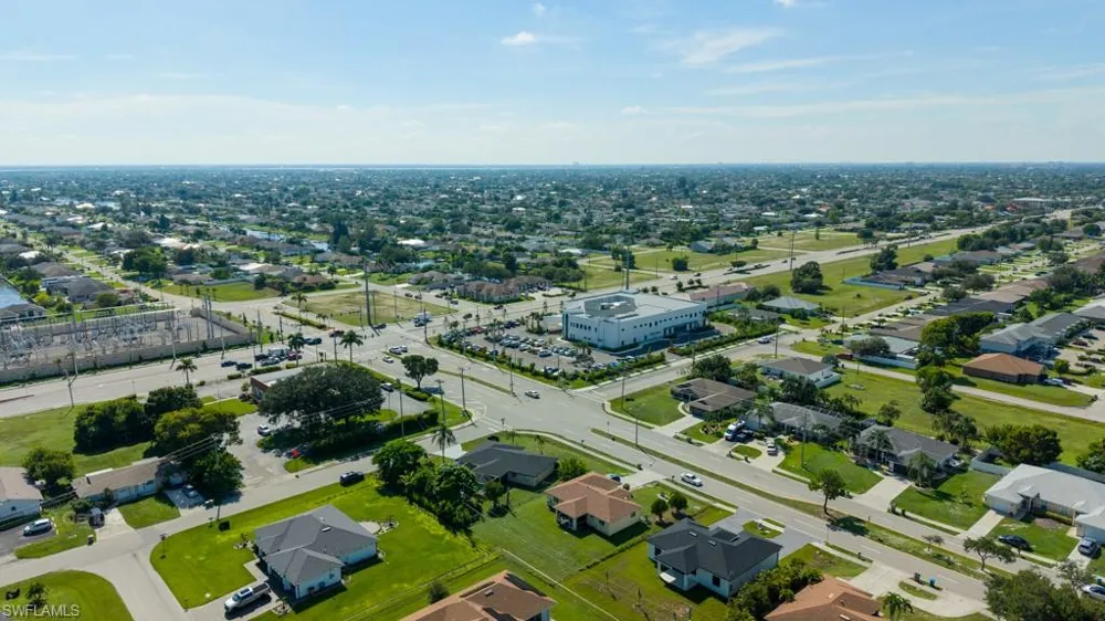 21 SW Trafalgar Parkway Cape Coral, FL 33991
