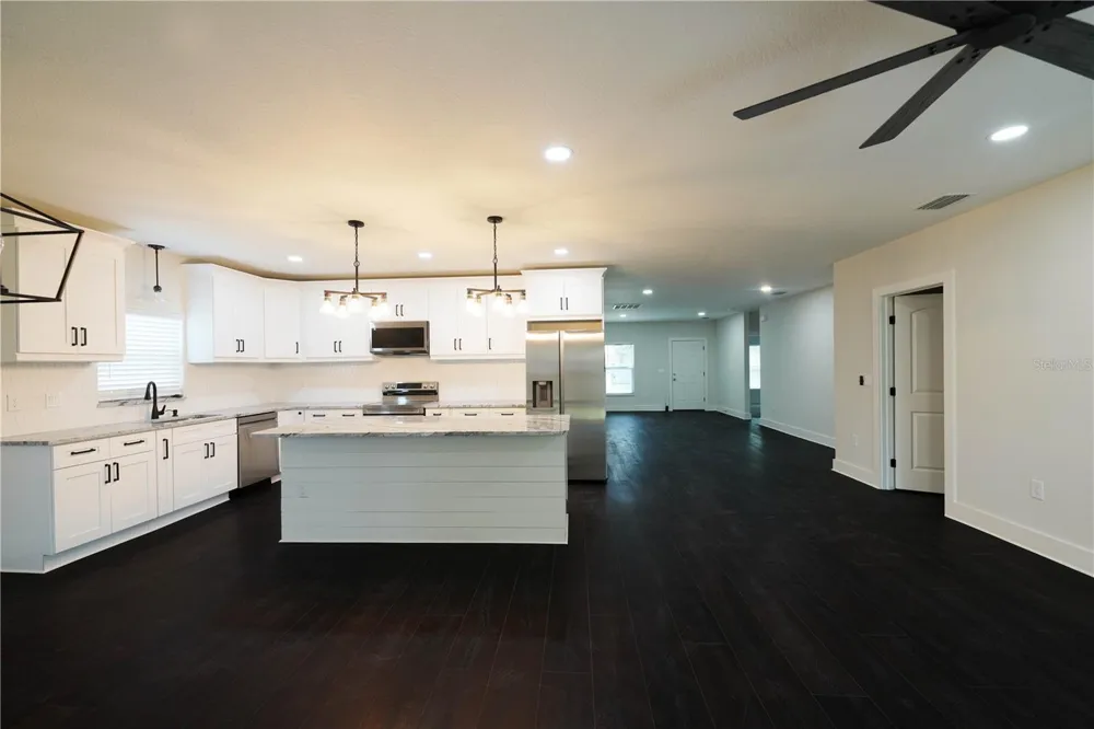 3218 DELRAY DRIVE Tampa, FL 33619