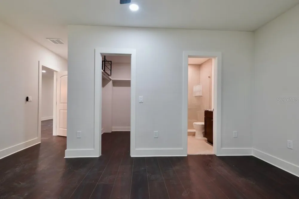 3218 DELRAY DRIVE Tampa, FL 33619