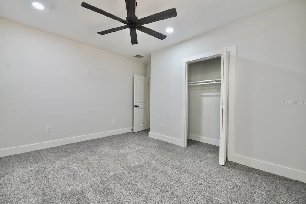 3218 DELRAY DRIVE Tampa, FL 33619